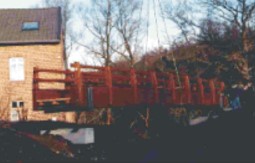 Neu Holzbrücke an der Broicher Mühle (Dez.2000) Foto: Karl Gluth